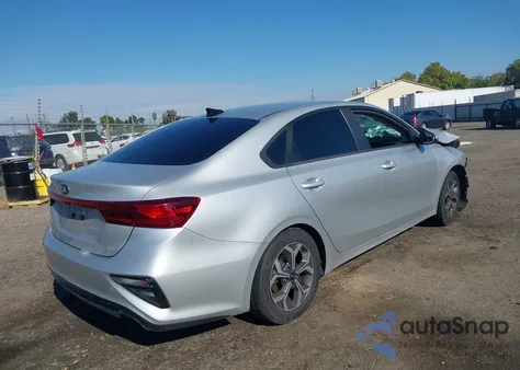 2019 Kia Forte Lxs из США, поврежденный, VIN 3KPF24AD6KE064762